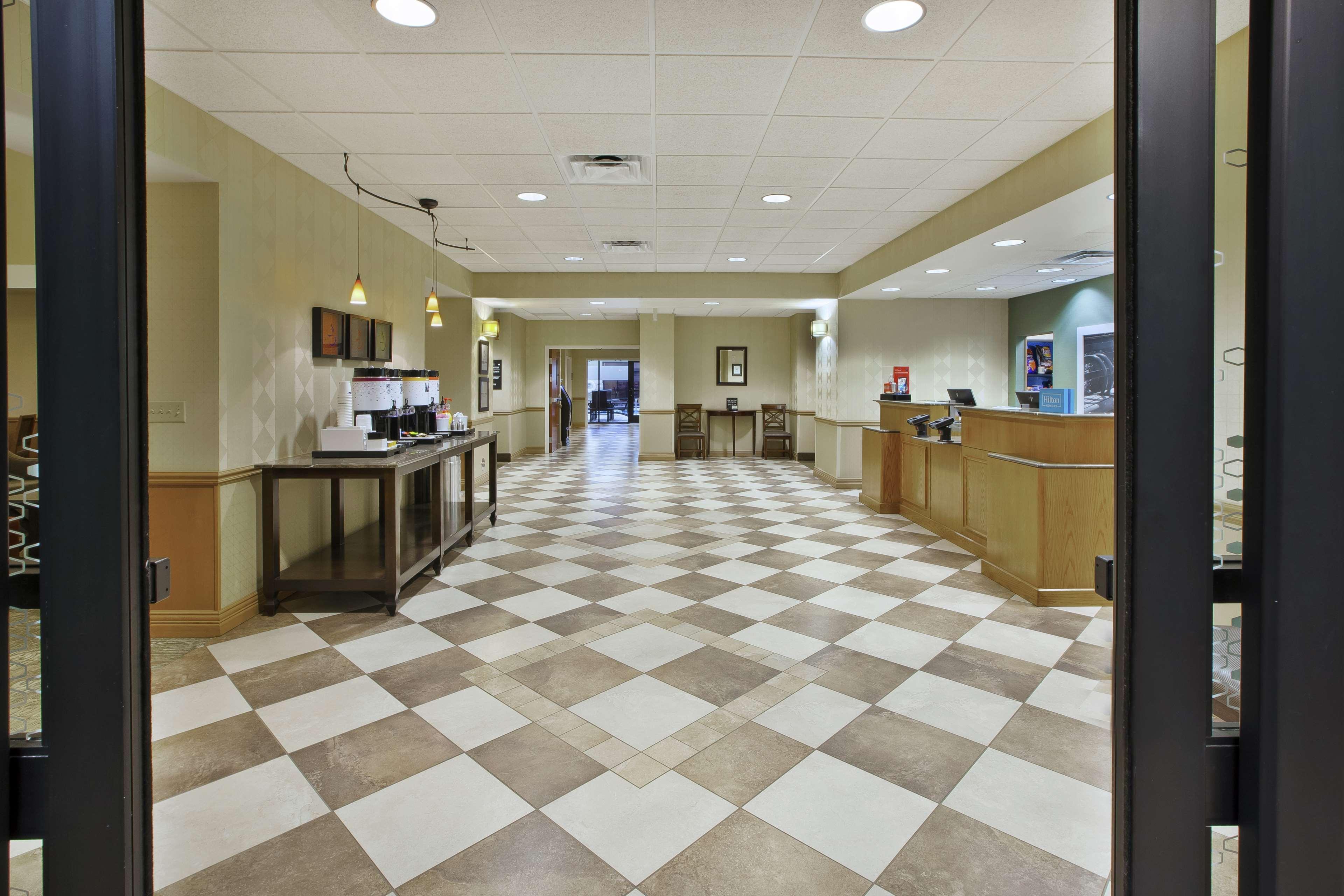Hampton Inn & Suites Plattsburgh Exterior foto