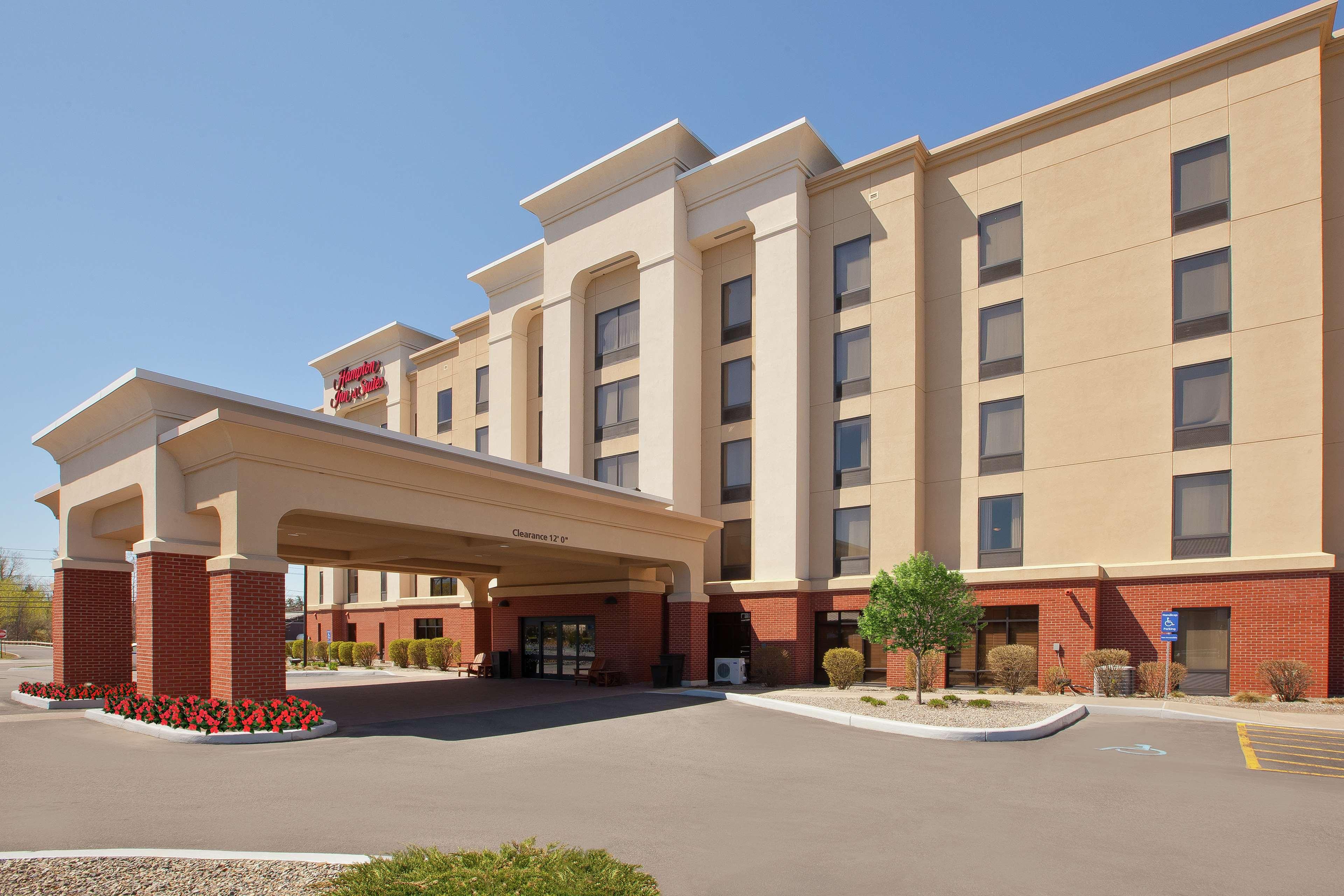 Hampton Inn & Suites Plattsburgh Exterior foto