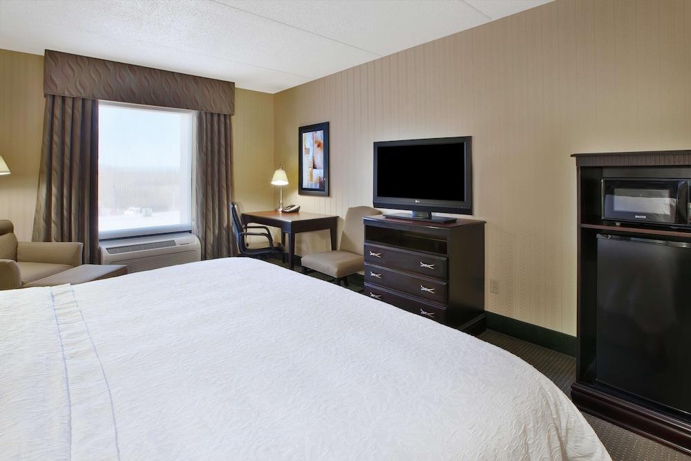 Hampton Inn & Suites Plattsburgh Exterior foto
