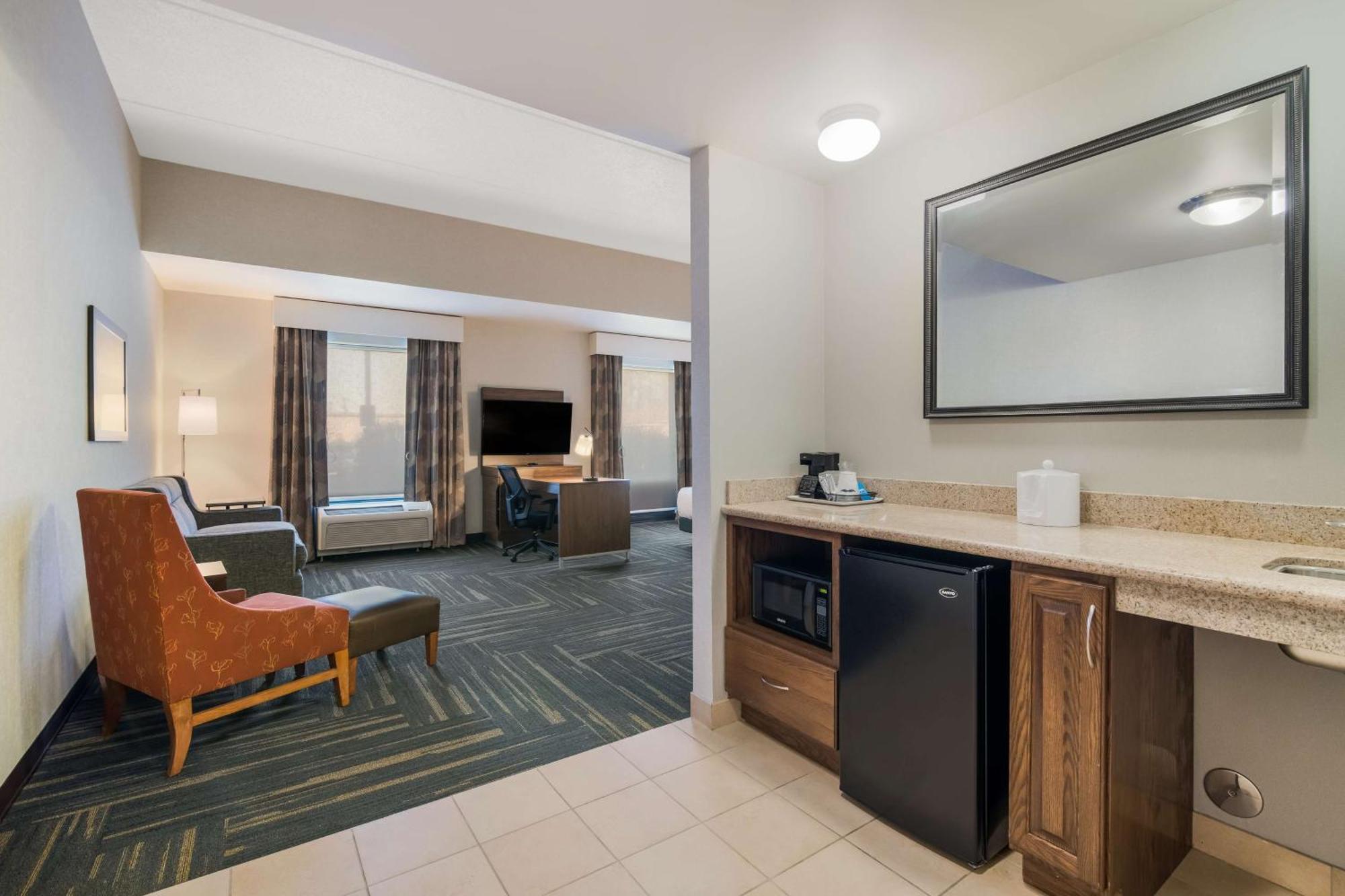 Hampton Inn & Suites Plattsburgh Exterior foto