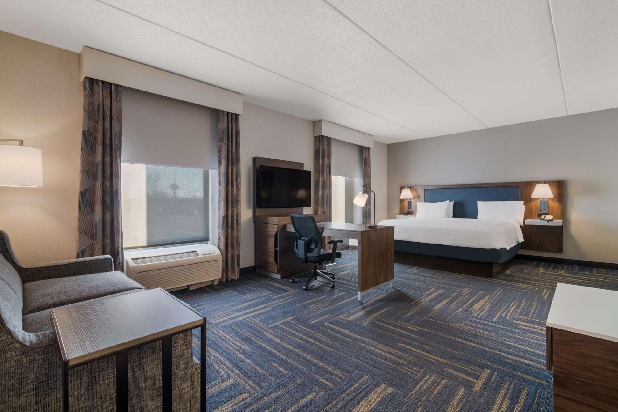 Hampton Inn & Suites Plattsburgh Exterior foto