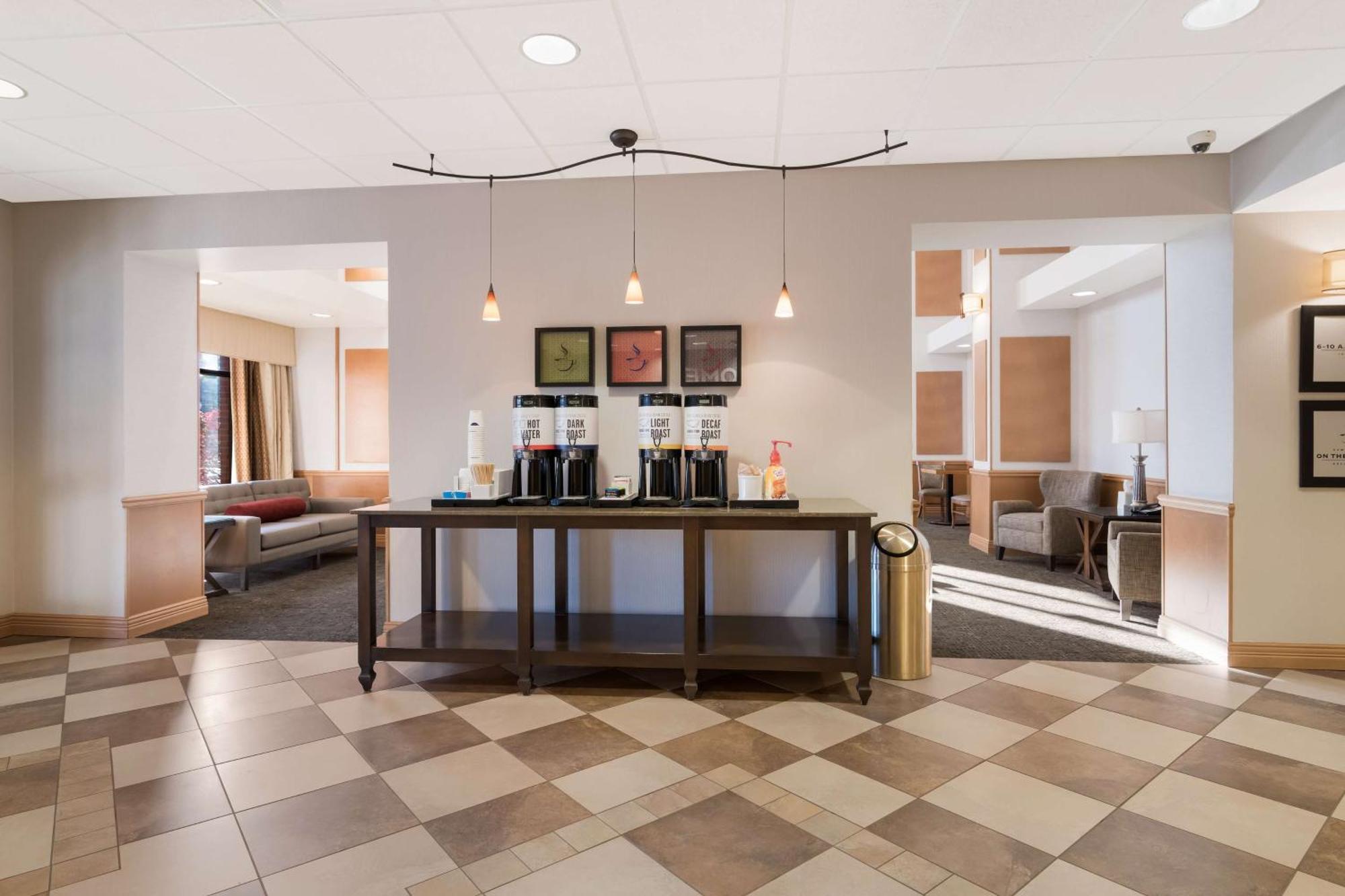 Hampton Inn & Suites Plattsburgh Exterior foto